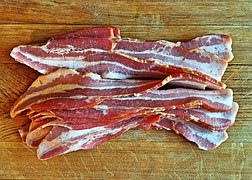 Traditional Dry Cured Streaky Bacon