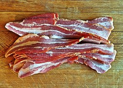 Traditional Dry Cured Streaky Bacon